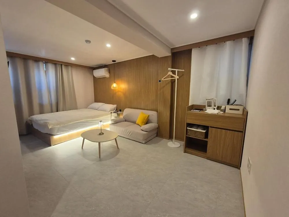E-Sang-Han Stay Incheon
